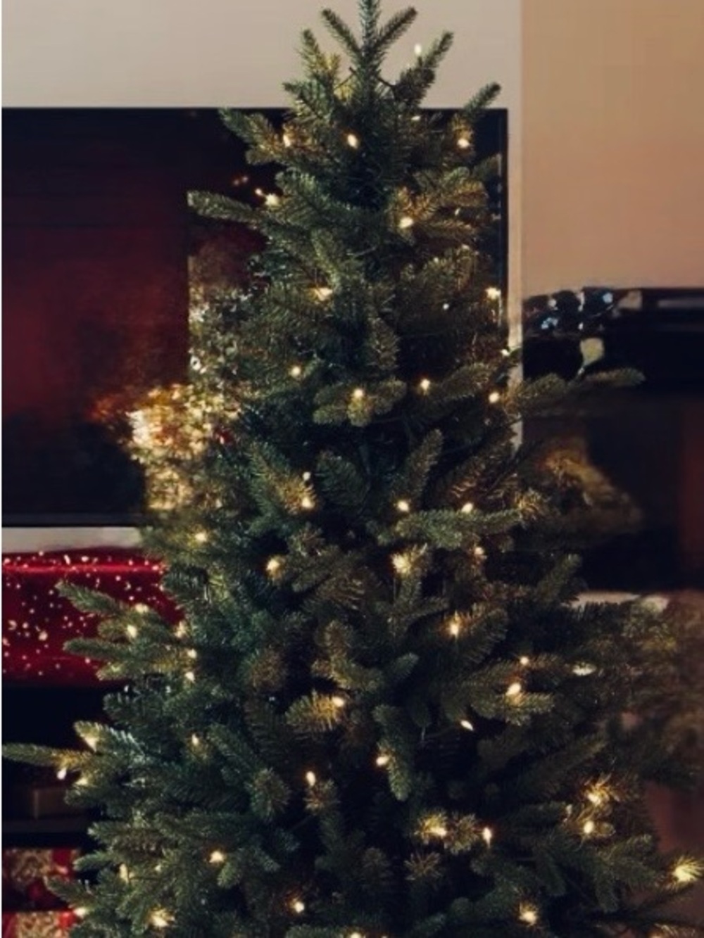 Artificial Green Holiday Christmas Tree approx 3-4 ft tall